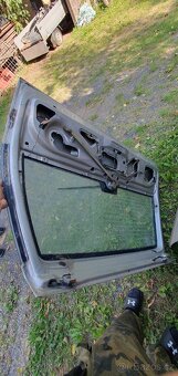 Náhradní díly volvo 740 940 - 9