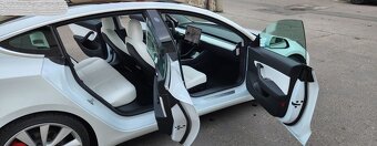 Tesla Model 3, PERFOMANCE 4x4 —AWD-43 TIS-95,7% SOH - 9