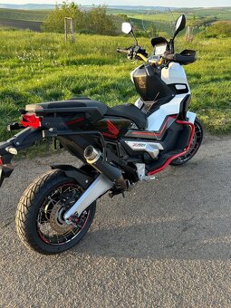 Honda x-adv 750 - 9
