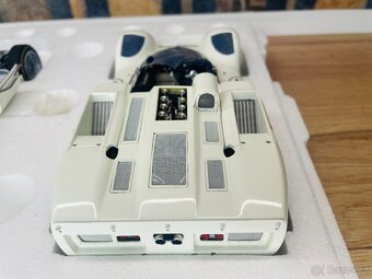 Chaparral 2E Set Exoto 1:18 - 9