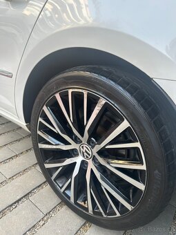 Volkswagen passat CC - 9