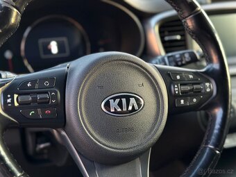 Kia Sorento - 9