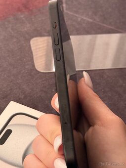 iPhone 15 128gb - 9