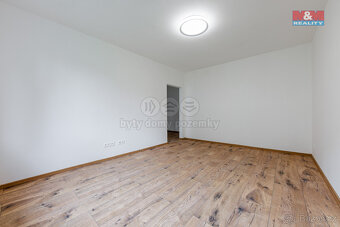 Prodej bytu 2+1, 48 m², Horní Slavkov, ul. Dlouhá - 9