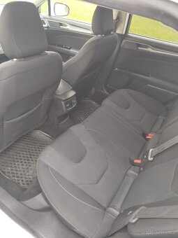 Ford Mondeo mk5 - 9