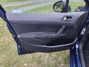Peugeot 308 SW - 9