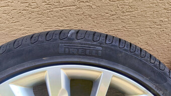 Sada alu kolaTrinity na Škoda Superb 3 letní pneu 235/40 R19 - 9