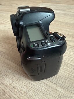 Fotoaparát Nikon D80 - 9