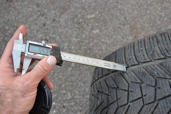 2ks zimní pneu Hankook 285/45/20 112V - 9