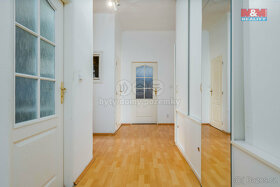 Prodej rodinného domu, 466 m², Kladno, ul. Komenského - 9