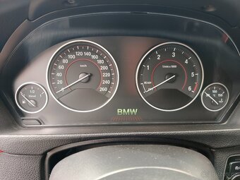 BMW 320d Xdrive - 9