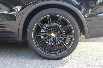 Porsche Cayenne S Diesel V8 07/2015 EURO 5 - 9