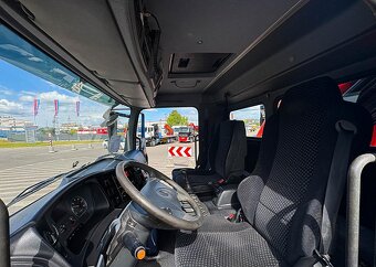 Mercedes-Benz AXOR 1833 4x4 - sklápěč s hydraulickou rukou - 9