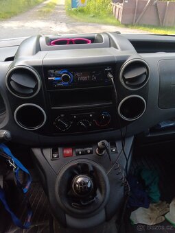 Citroen Berlingo 1.6hdi 66kw 2011 - 9