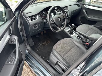 ŠKODA OCTAVIA 3 manuál benzín elegance model 2015 - 9