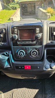 Obytná dodávka - 9