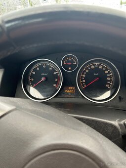 Opel astra H 1.4i r.v 2004 66kW, první majitel ČR - 9