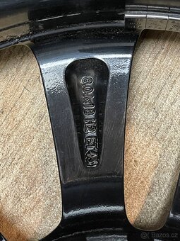 5x112 r18 original MB - 9
