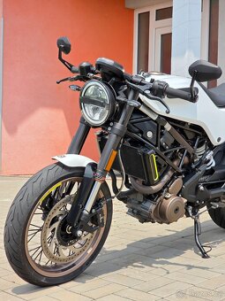 Husqvarna Vitpilen 401, servisní knížka, zrcátka - 9