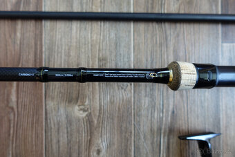 Prodám kaprový set 2x Delphin ARMADA +Okuma Dynadrag 7000 - 9