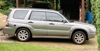 Prodám SUBARU FORESTER 2.0i,benzín,4x4. kůže, r.v.12/2007 - 9