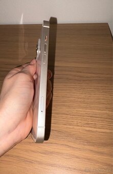 iPhone 13 128GB bílá - 9