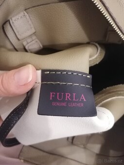 Kožená kabelka Furla - 9