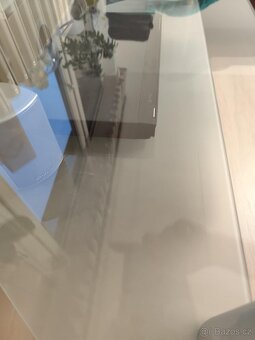 TV stolek skleněný - 9