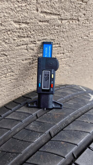 Pneu letní Michelin Primacy 4 215_55 R17 - 9