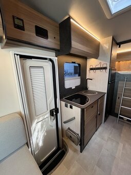 NOVÝ obytný vůz Fiat Ducato, Rimor, SARUS 8 - 9