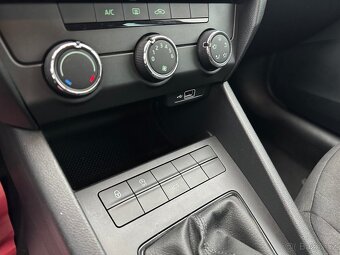 Škoda Octavia 1.2TSi NOVÉ PNEU, 100%KM - 9