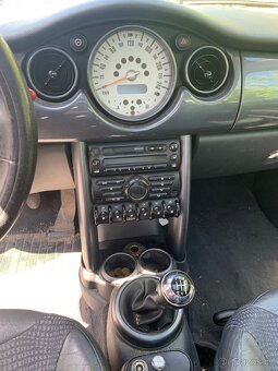Mini Cooper 1,6 - 9