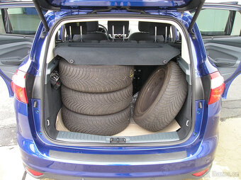 FORD C-MAX 1.6 ECOBOOST 110KW RV-2015 - 9