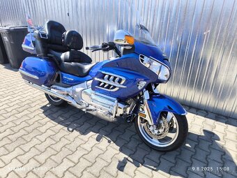 Honda GL 1800 Gold wing - 9