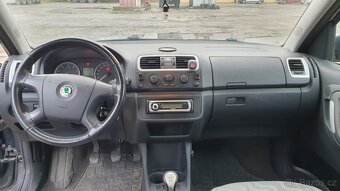 Škoda Roomster 1,4 16v r.v.2008, 63kw, benzín - 9