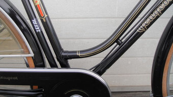 Peugeot, 1982, nádherné dámské kolo, černá perleť - 9