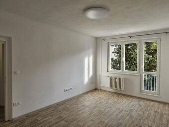 Pronájem Bytu 1+1 50 m2 Vsetín - 9