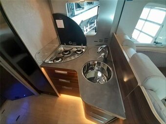 205ps LAIKA IVECO 2,3 r2021 5míst Fiat Ducato VIP TOP - 9
