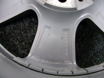 Alu kola BMW 8x17 ET30 5x120x72,5 - 9