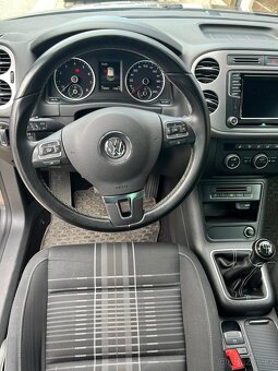 Volkswagen Tiguan 5N - 9