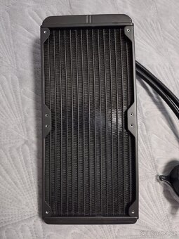Vodník NZXT Kraken X62 - 9