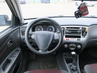 Prodám Kia Rio 1.4 i 71 kW - 9