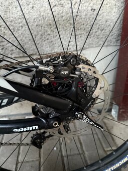 Celoodpružene kolo Specialized fsr - 9