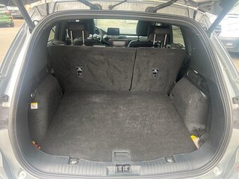 Ford Kuga ST Line - 9