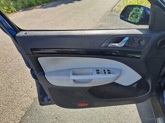 Škoda Octavia 2 Laurin & Klement, 2.0 TDI, 103 kW, DSG - 9