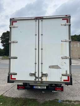 Iveco Daily 2.3D 100kw skříň - 9