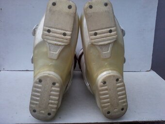 Lyžáky dámské Nordica 26,5 - 9