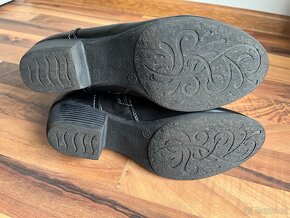 Klasické dámské kotníkové boty - 9