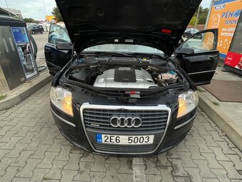 Audi a8 d3 - 9
