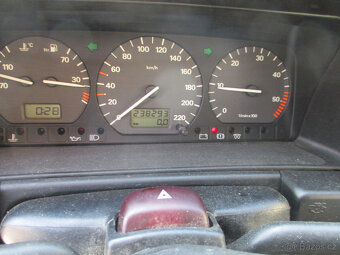 Volkswagen Passat B4 1.9TDI - 9